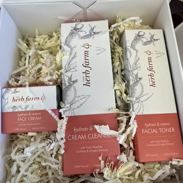 Herb Farm Hydrate & Restore Giftset